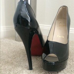Peep toe platform heels